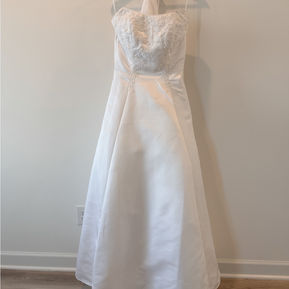 Majestic White Wedding Dress